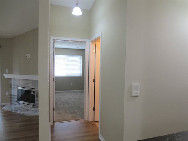 Building Photo - 34 Rio Grande Cir