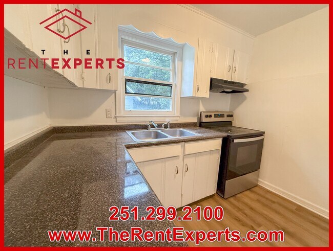 Building Photo - 55 Macks St