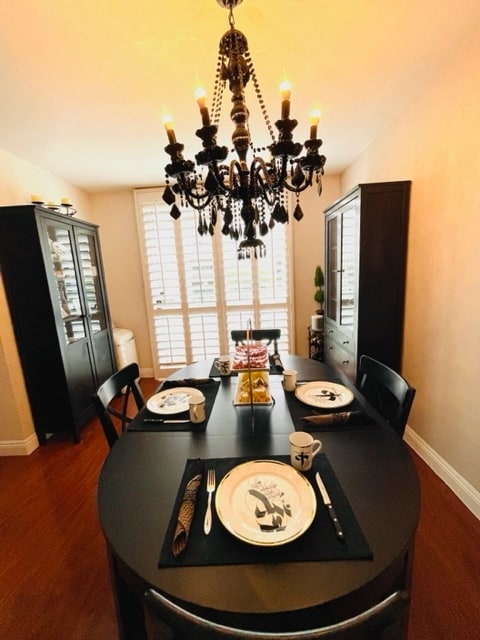 dining room - 11970 Montana Ave