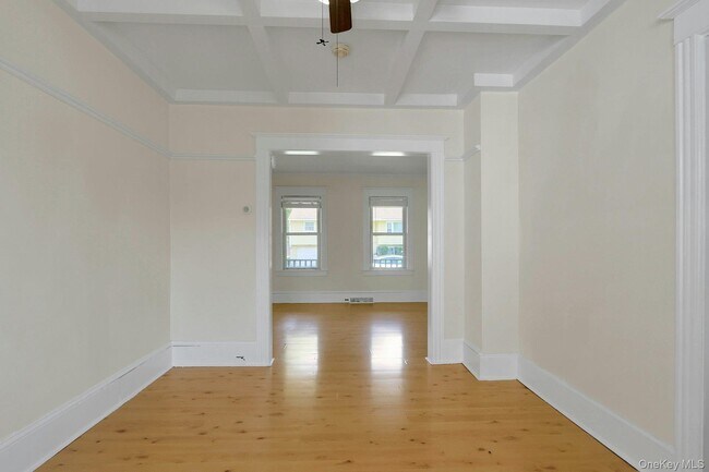 Building Photo - 24 Firth St