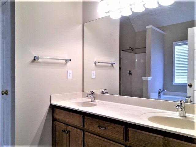 Building Photo - 7008 Masonboro Dr
