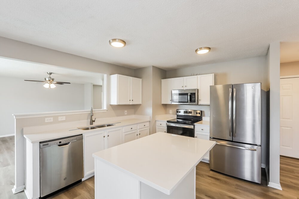 Building Photo - 8421 Ash Grove Dr