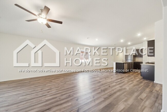 Building Photo - 975 Barkwell Dr SW
