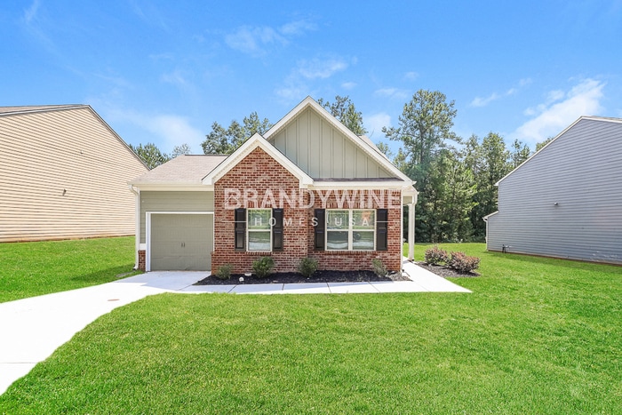 Building Photo - 3332 Lowland Dr