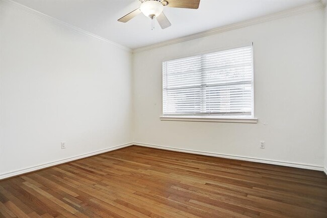 Building Photo - 4671 Merwin St
