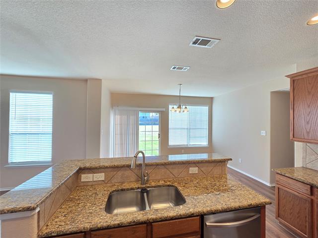 Building Photo - 7720 Labrador Dr