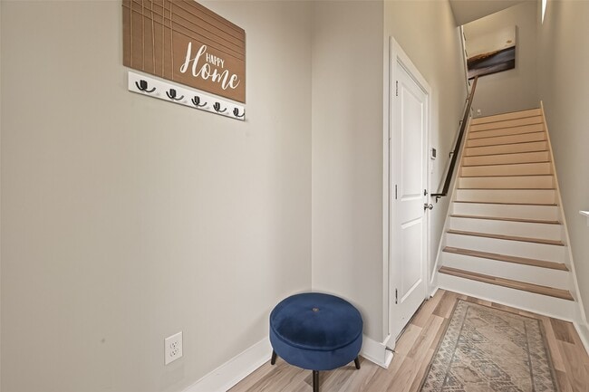 Building Photo - 6744 Del Rio St