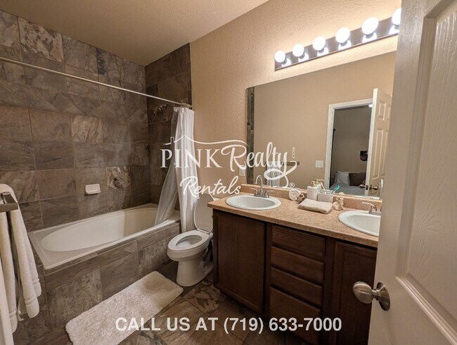 Building Photo - 8377 Freestar Way