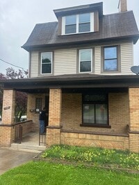 Building Photo - 130 Maytide St