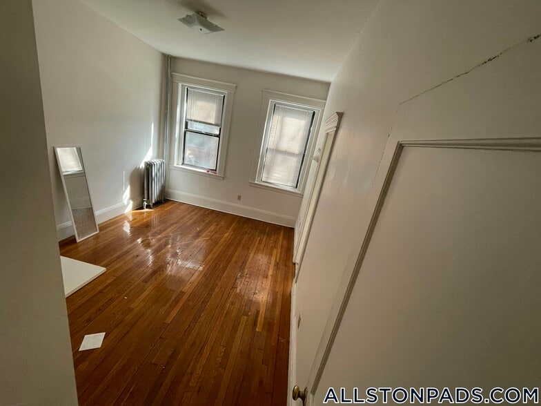 Building Photo - 1258 Commonwealth Avenue