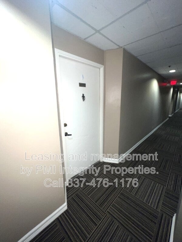 Building Photo - 11550 Southfork Ave