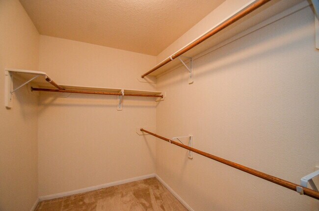 Building Photo - 12506 Greencanyon Dr