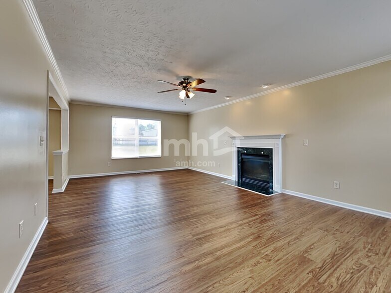 Building Photo - 7011 Medford Ct