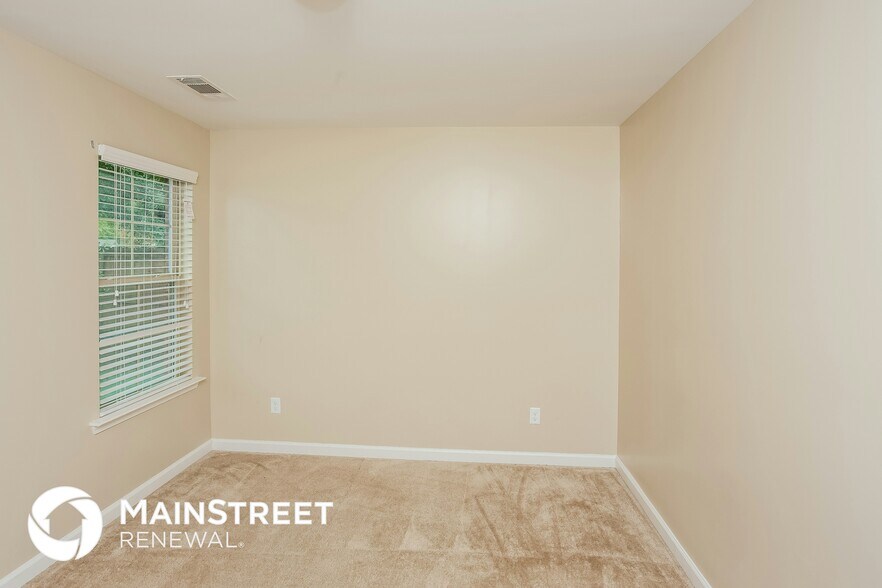 Building Photo - 10632 Lafayette Dr