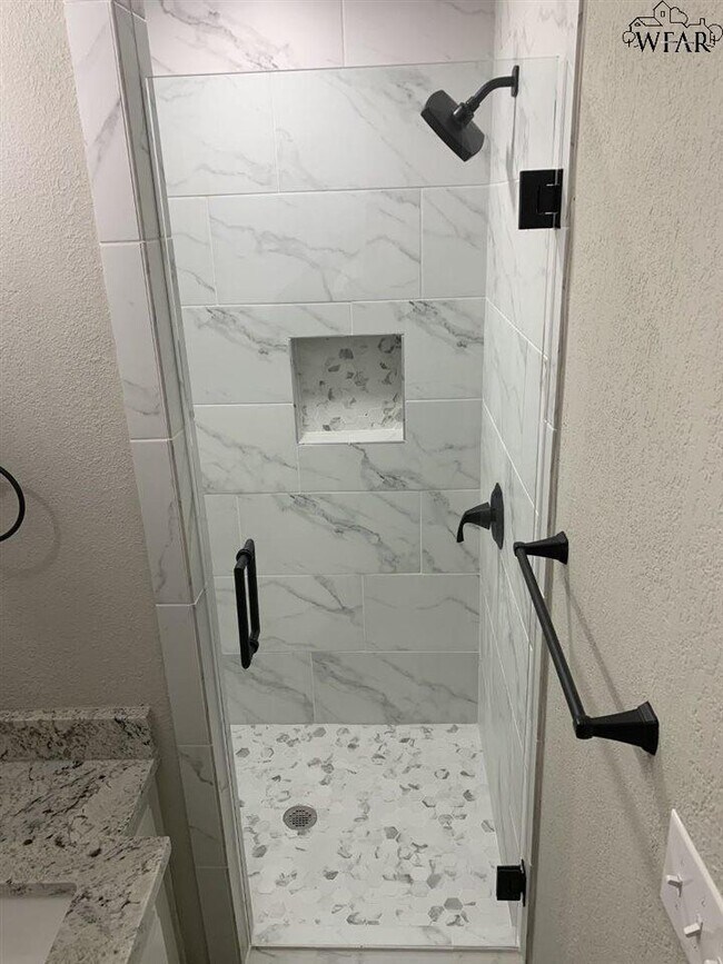 Building Photo - 4111 Stearns Ave