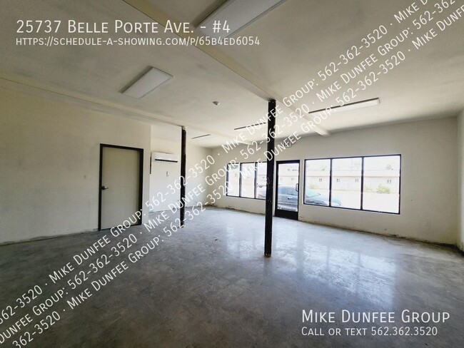 Building Photo - Commercial Storefront (Shell) Space Availa...