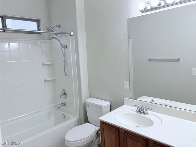 Building Photo - 3429 Hansa Ave