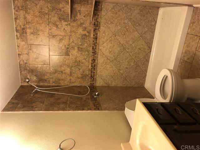 Building Photo - 3852 La Campana Ct