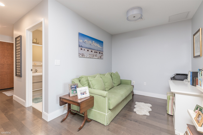 Building Photo - 2 br, 2 bath  - 150 Dorchester Ave Apt 611