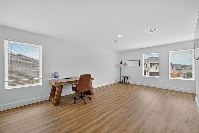 Building Photo - 27615 Seascape Vlg Dr