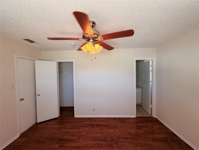 Building Photo - 2301 Whitlow Cove