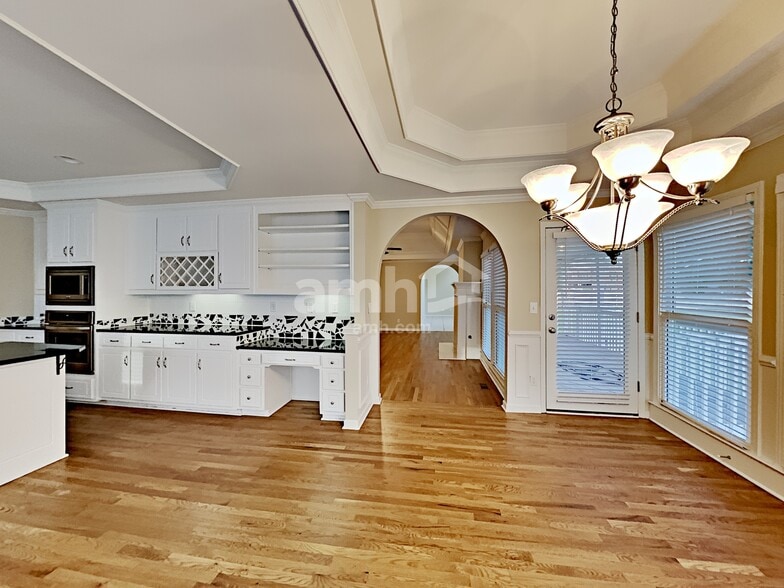 Building Photo - 2177 Bakers Mill Rd