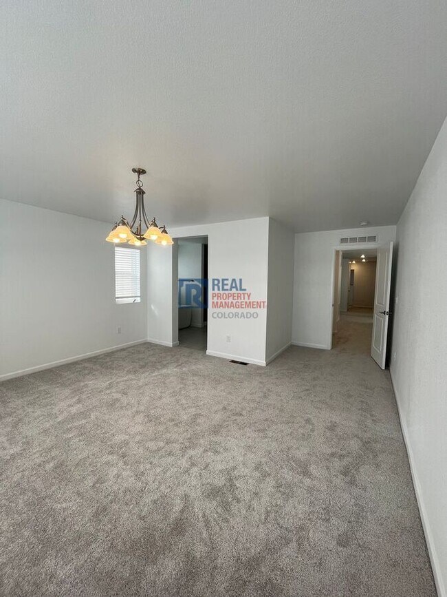 Building Photo - 16488 W 92nd Pl