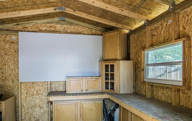 Building Photo - 205 W Louisiana Ave