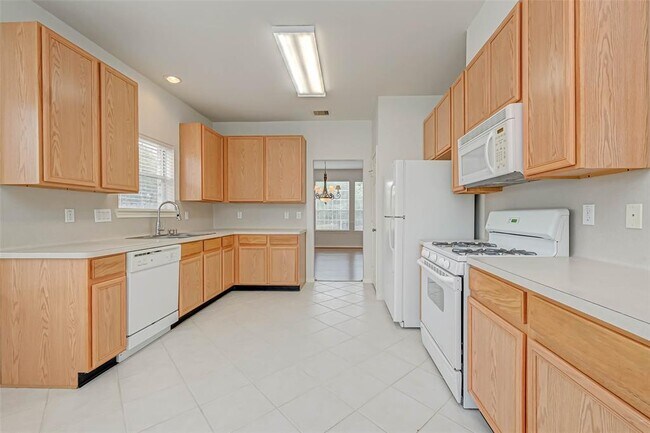 Building Photo - 6031 Bradworthy Dr