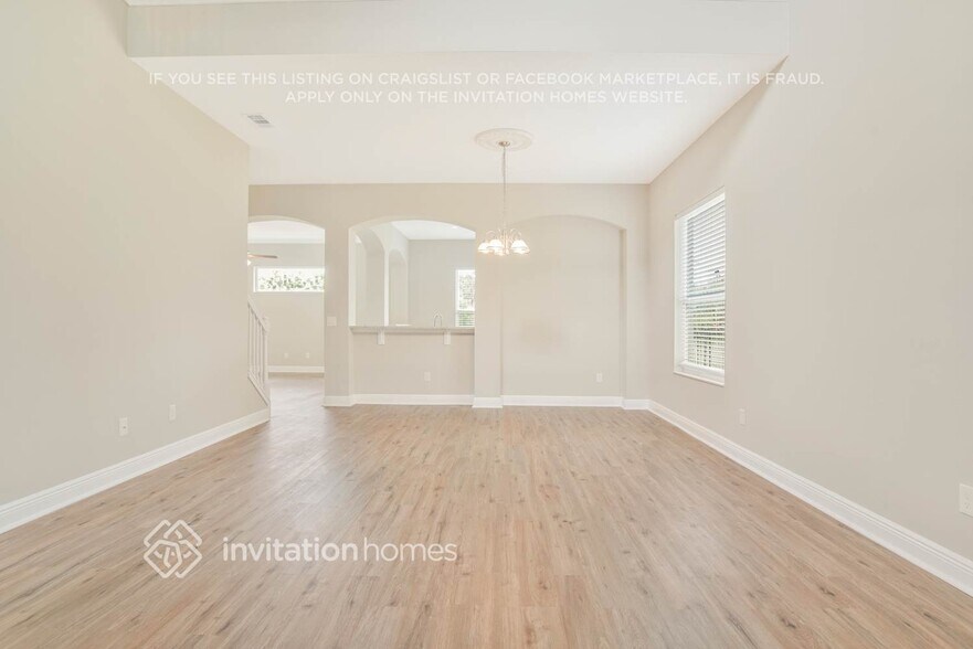 Building Photo - 1996 Hargate Ct