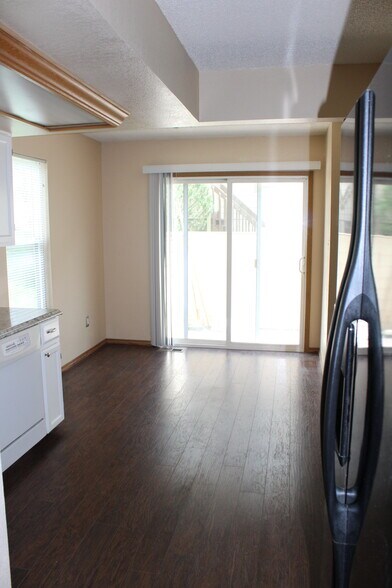 Building Photo - 6469 McNichols Ct