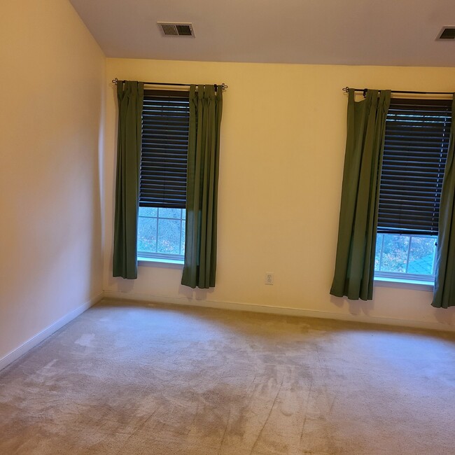 Building Photo - Townhouse - Staples Mill	 3 bed 2.5 Bath W...