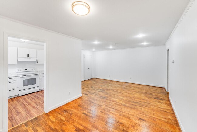 Building Photo - Prime Gastonia Location – Cozy Brick Home ...