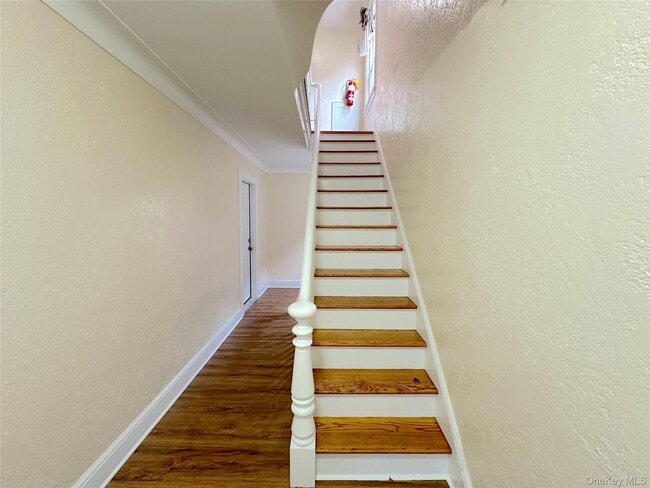 Building Photo - 43 Main St