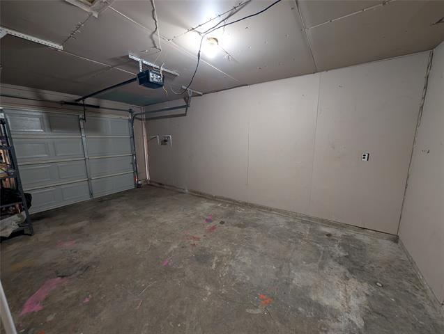 Building Photo - 1645 Morrison Dr