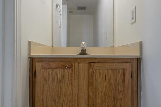 Building Photo - 119 Barksdale Ct