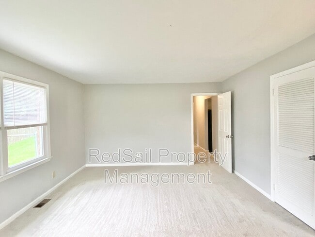 Building Photo - 3809 Ludgate Dr