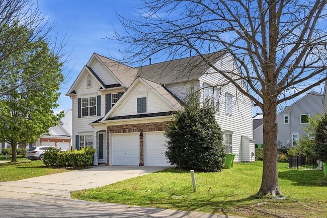 Building Photo - WAKEFIELD HOME WITH 4 BEDROOMS- GREAT HOME!