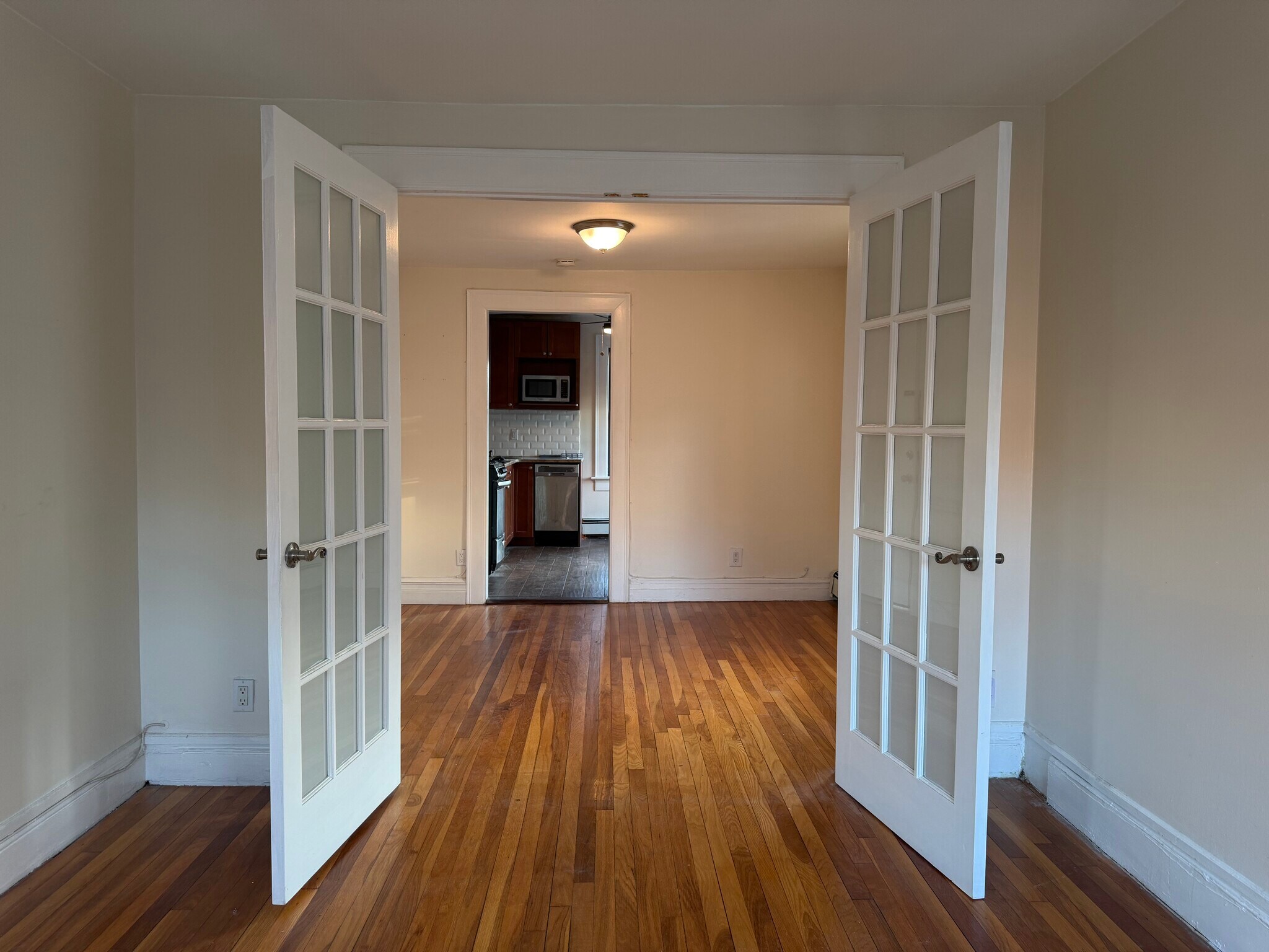 Building Photo - 229 8th St