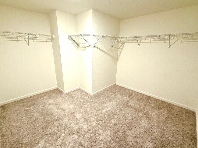 Building Photo - 12823 Cygnus