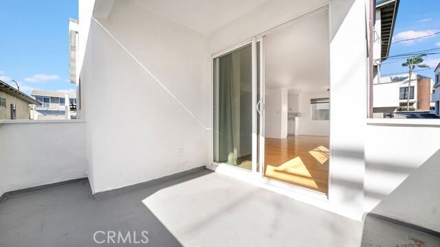 Building Photo - 218 15th St