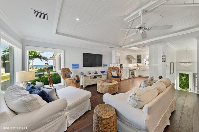 Building Photo - 3421 S Ocean Blvd