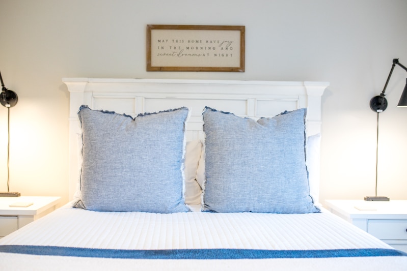 Building Photo - 271 S 3rd Ave