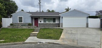 Building Photo - 10603 Bramblebush Ave