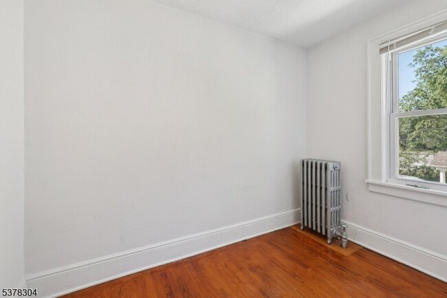Building Photo - 359 Bogert Ave