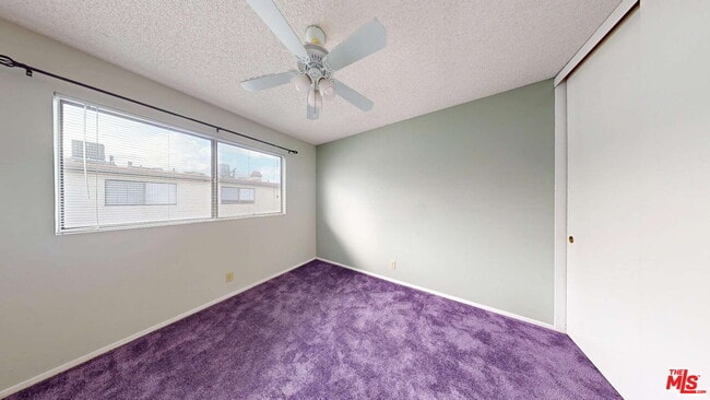 Building Photo - 22525 Sherman Way