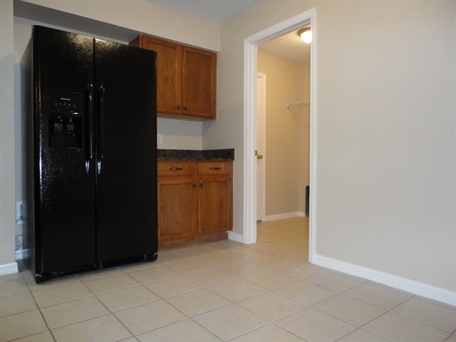 Building Photo - 12024 Cedarfield Dr