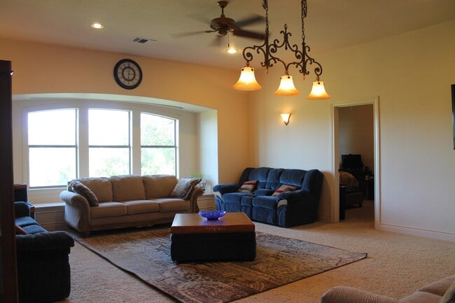 Building Photo - 2922 Ivory Creek