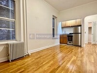 Building Photo - 328 W 83rd St
