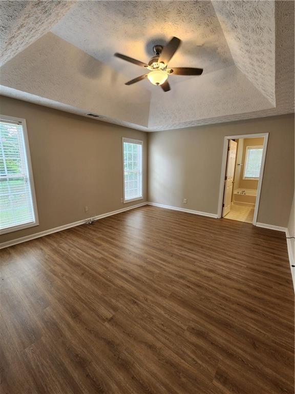Building Photo - 3205 River Shoals Cove